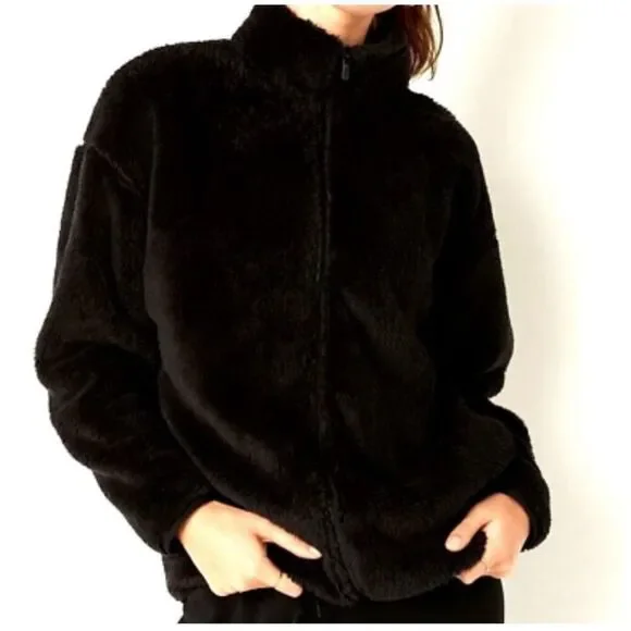 Victoria’s Secret PINK Black Sherpa NWT full zip soft teddy jacket mock neck poc - Picture 2 of 11